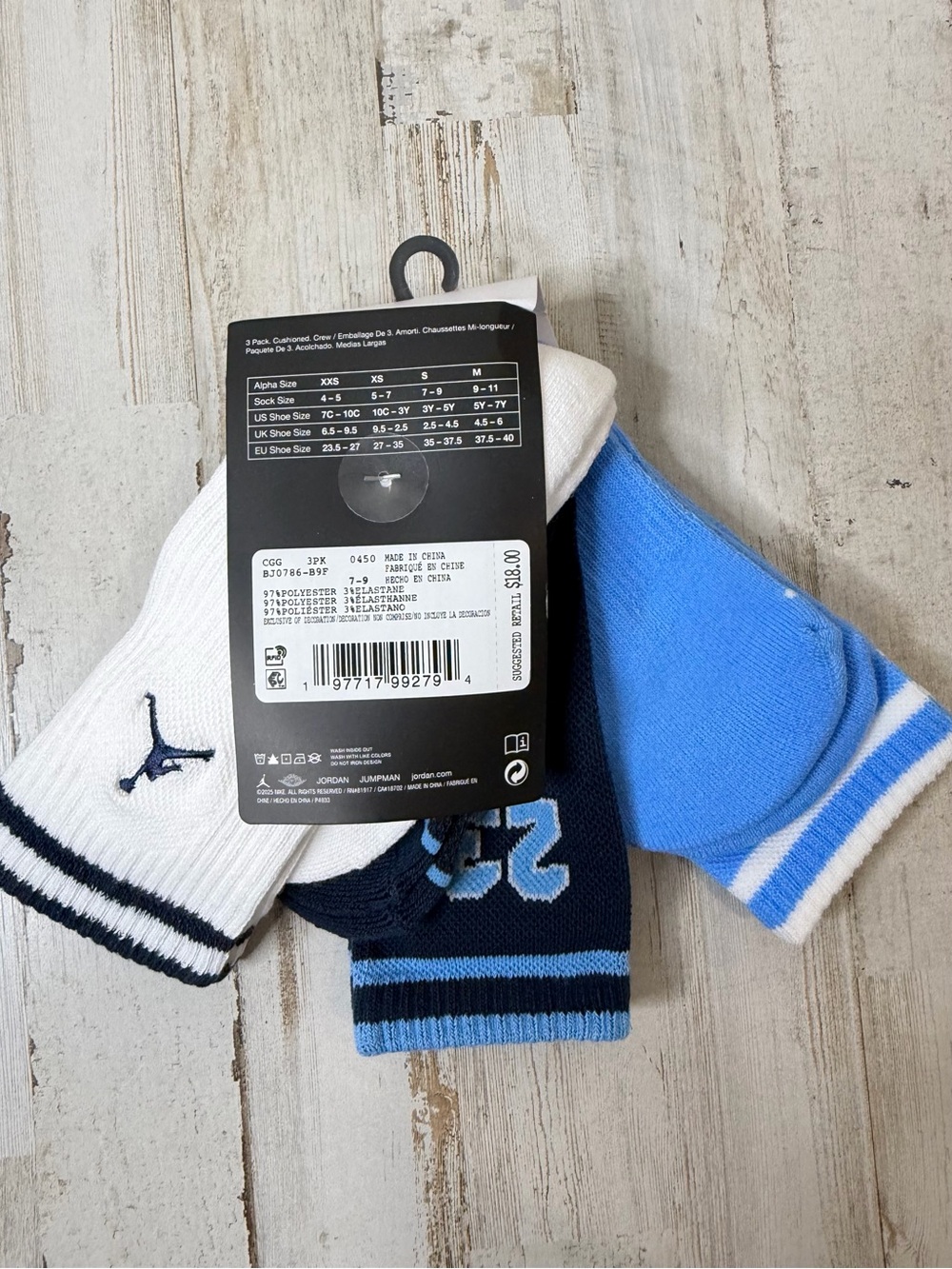 Jordan 3-Pack Crew Socks in White, Navy & Light Blue - Picture 3 of 3